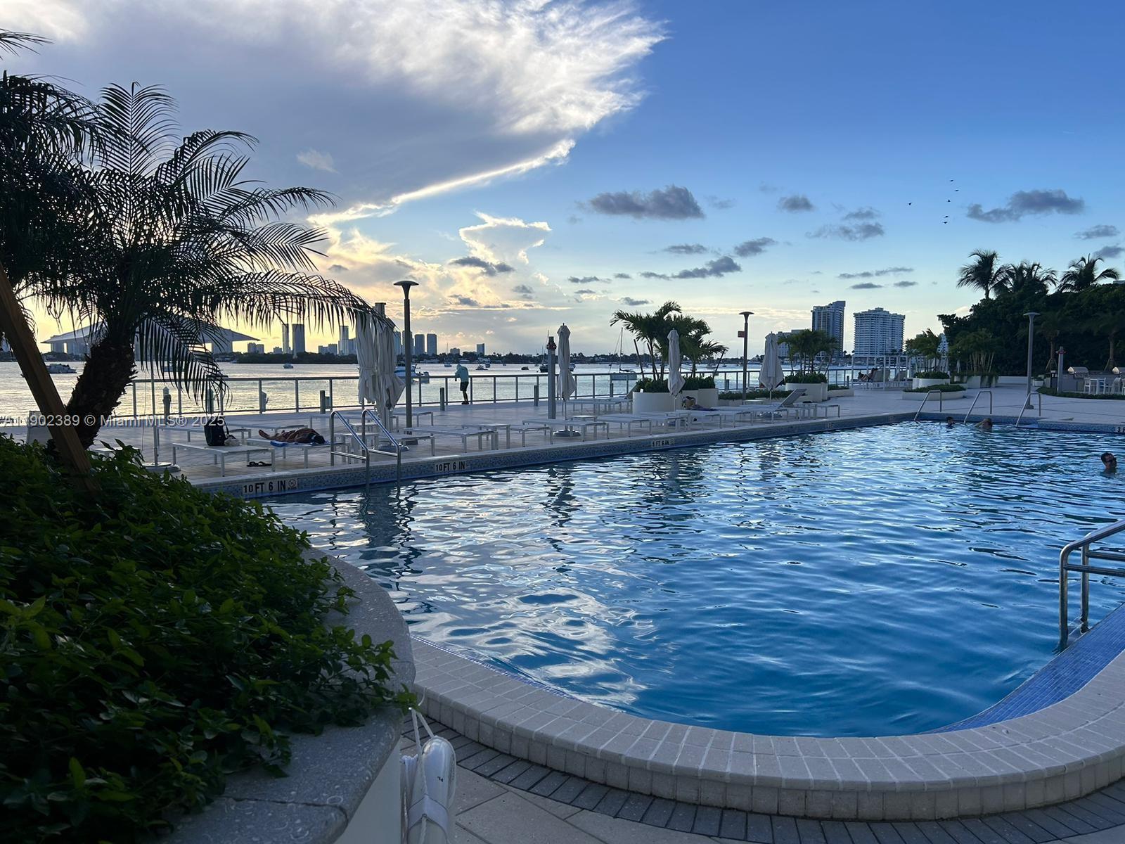 1000 West Ave # 1126