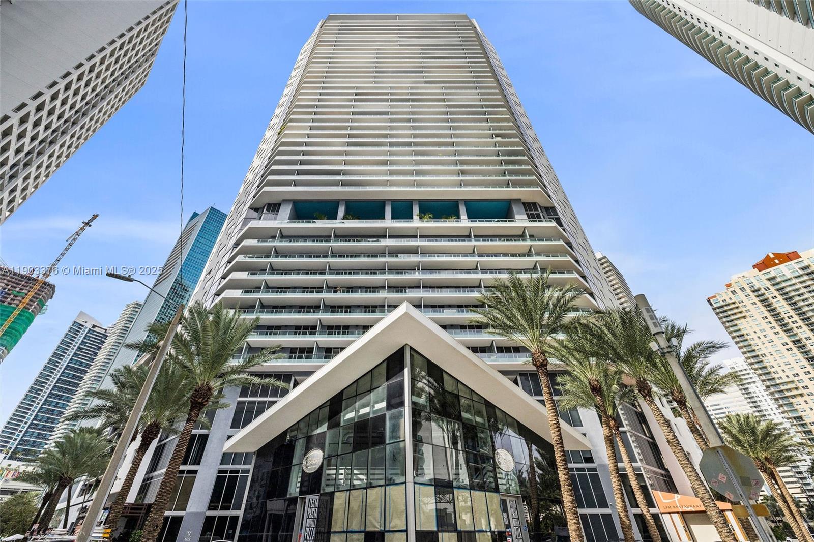 1300 Brickell Bay Dr # 2402