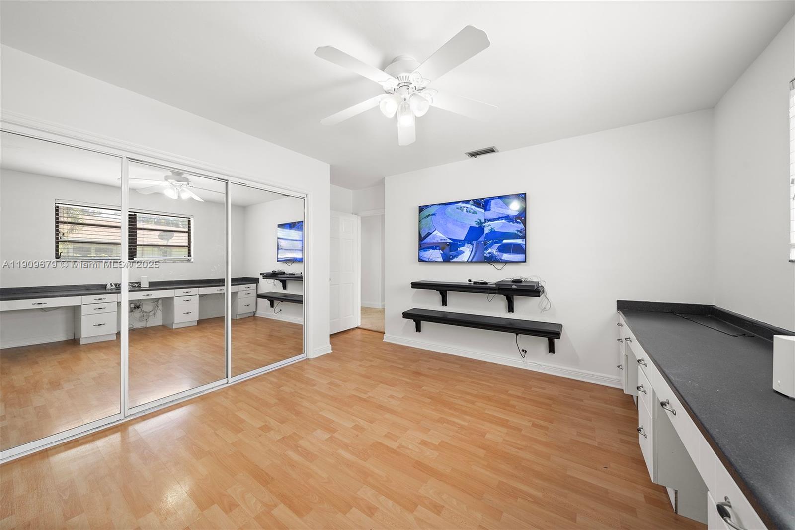 13240 N Calusa Club Dr