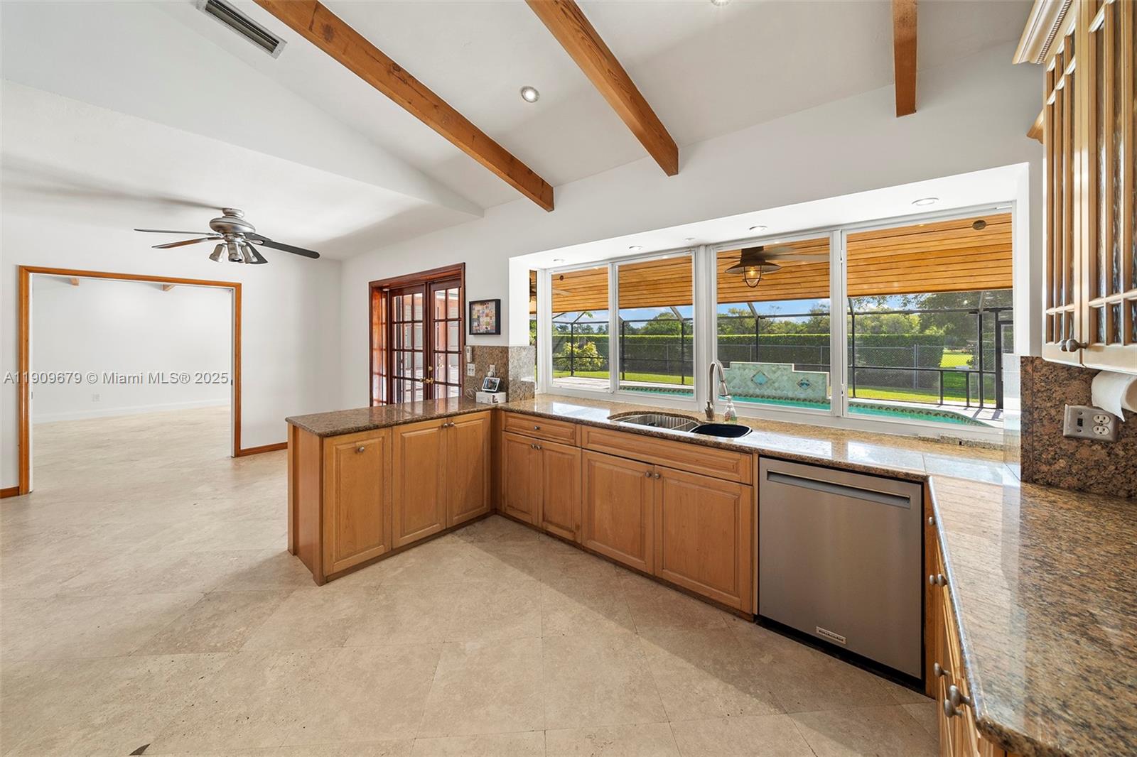 13240 N Calusa Club Dr