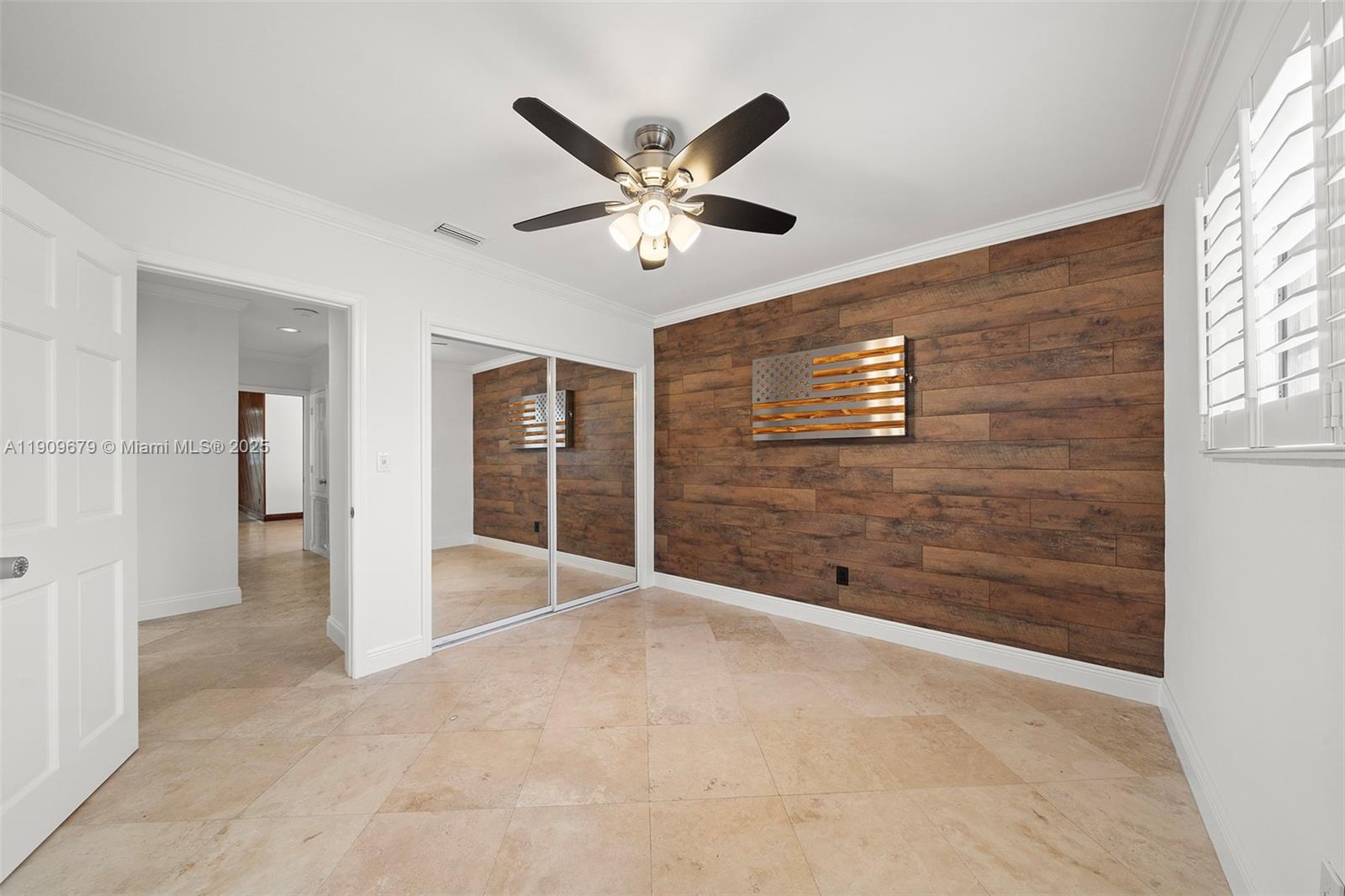 13240 N Calusa Club Dr