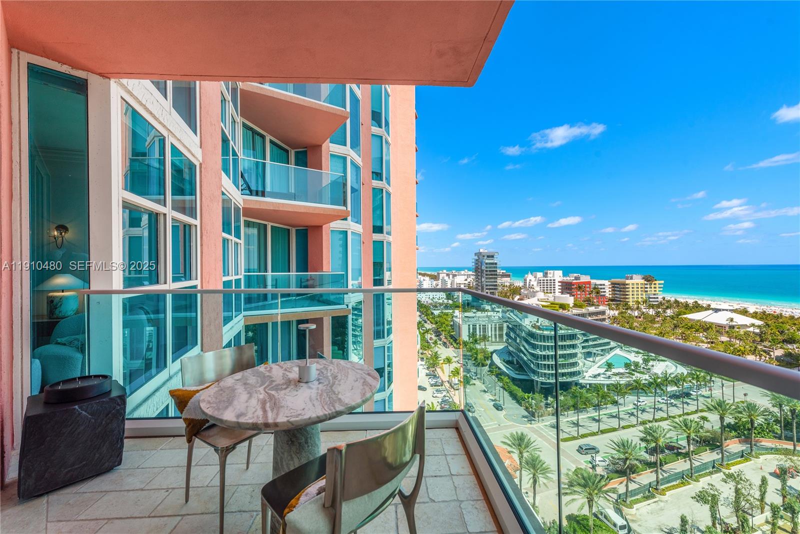 300 S Pointe Dr # 1702