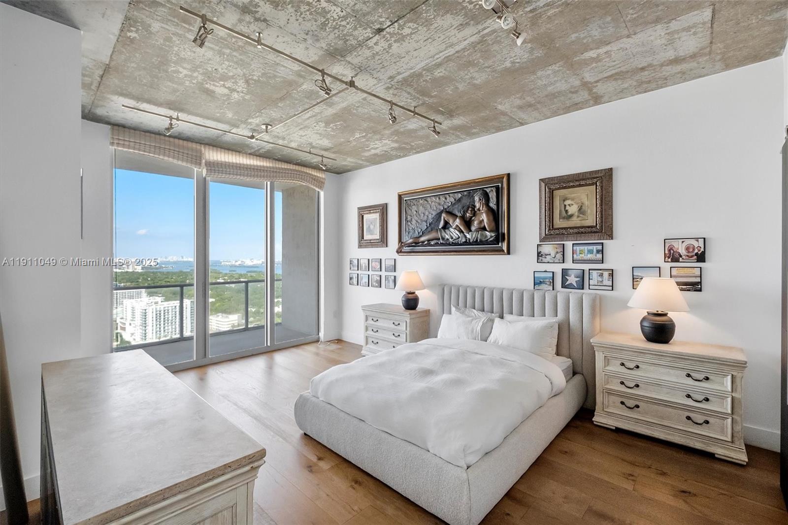 3470 E Coast Ave Unit: PH202