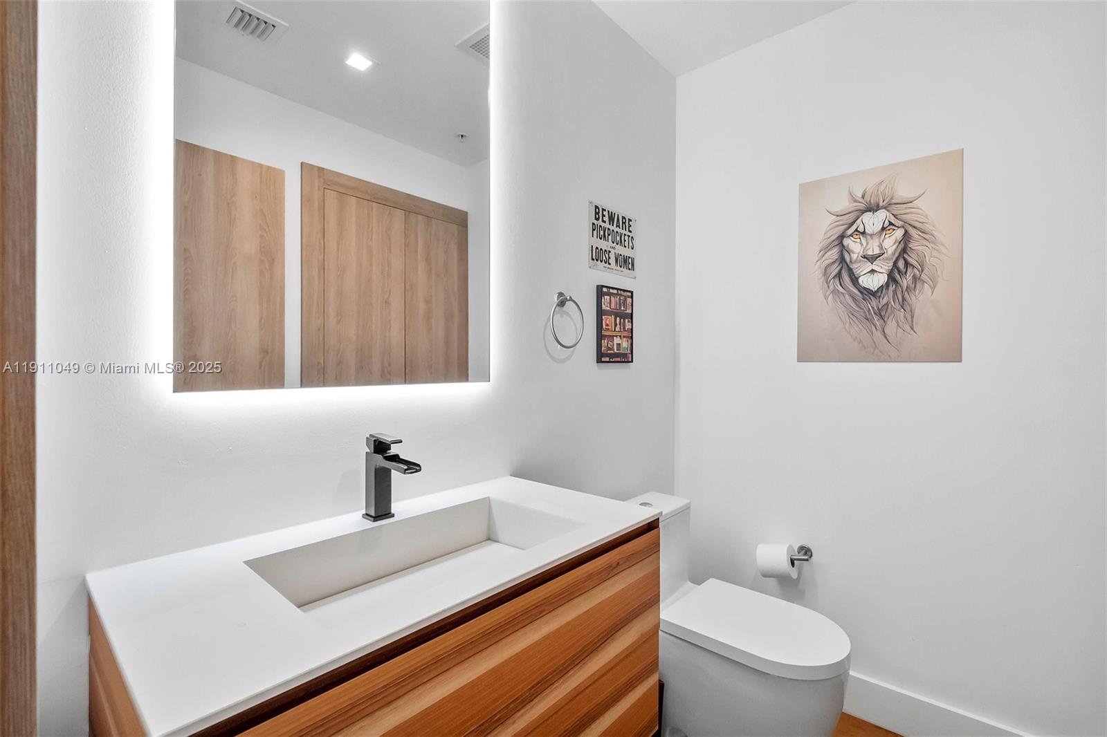 3470 E Coast Ave Unit: PH202