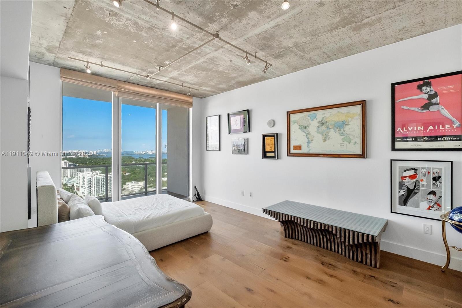 3470 E Coast Ave Unit: PH202