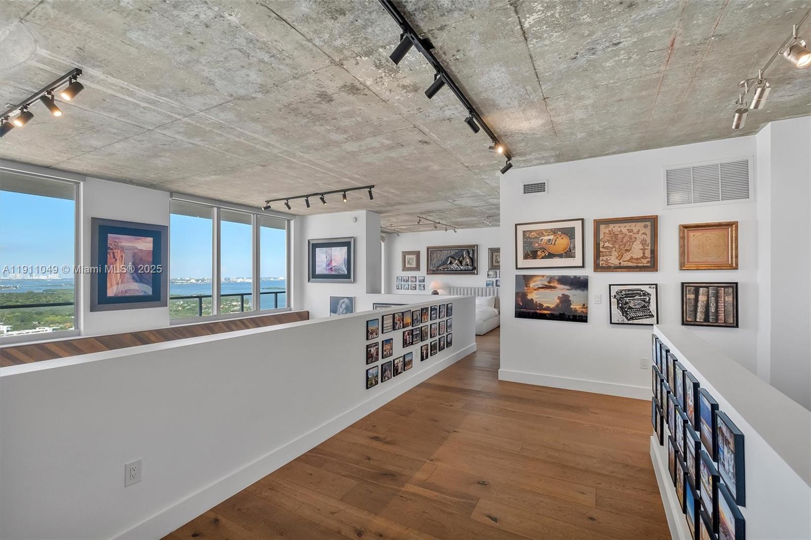 3470 E Coast Ave Unit: PH202