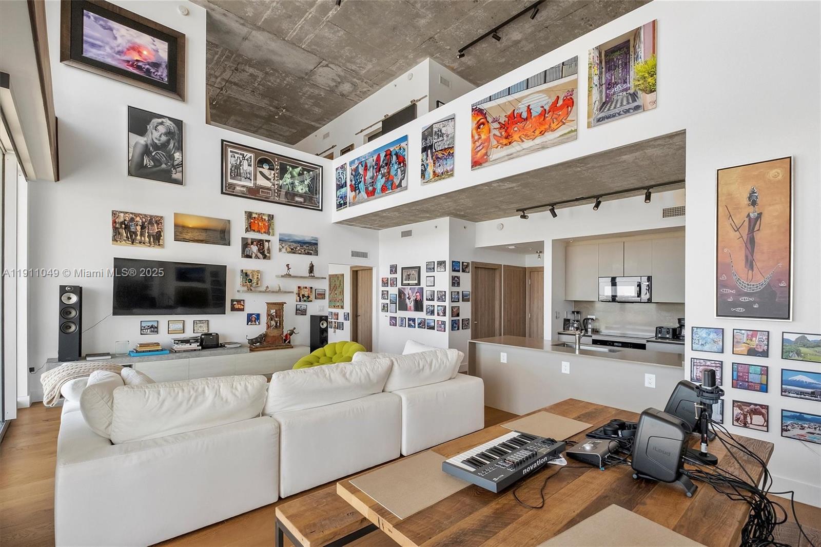 3470 E Coast Ave Unit: PH202