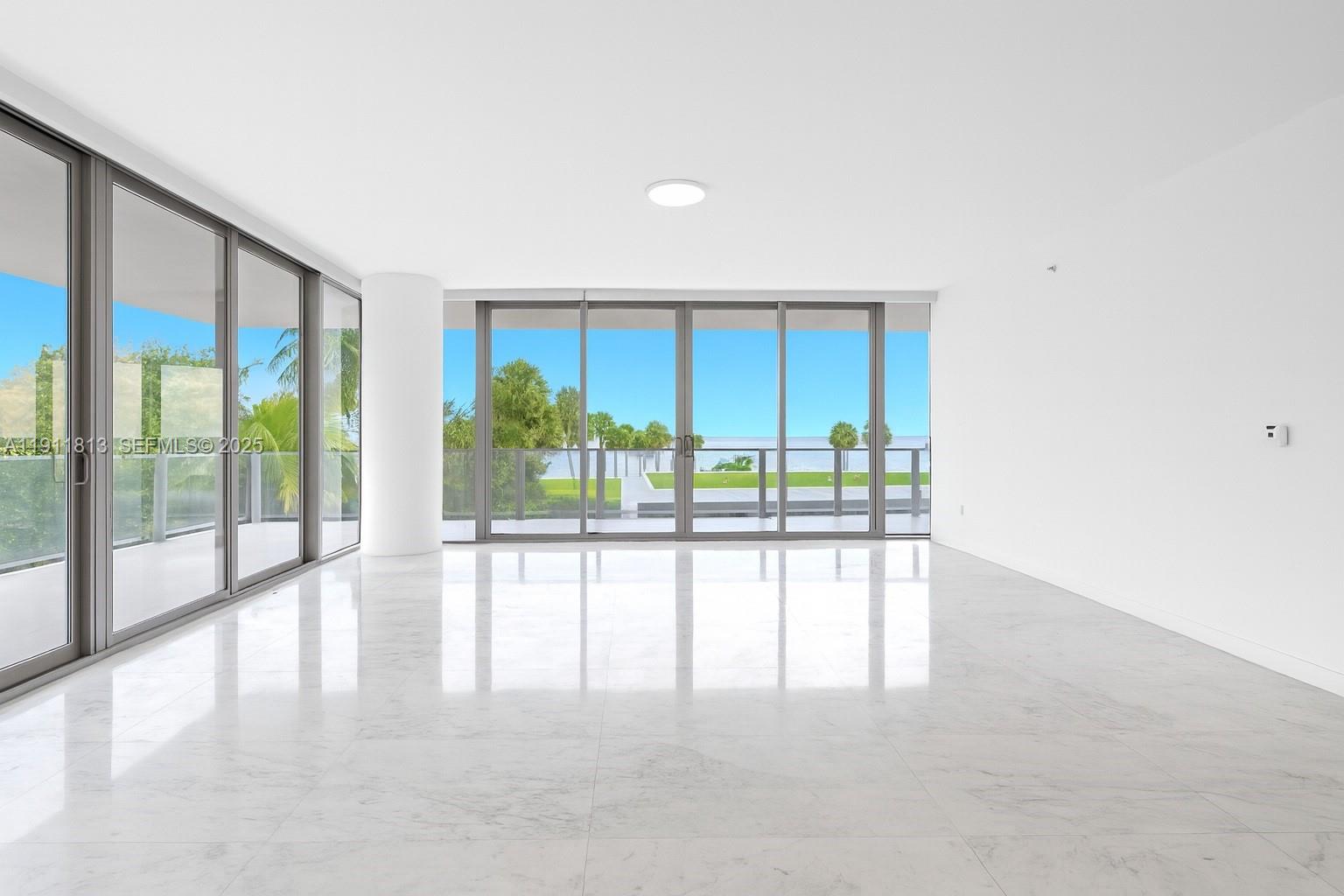 350 E Ocean Dr # 301N
