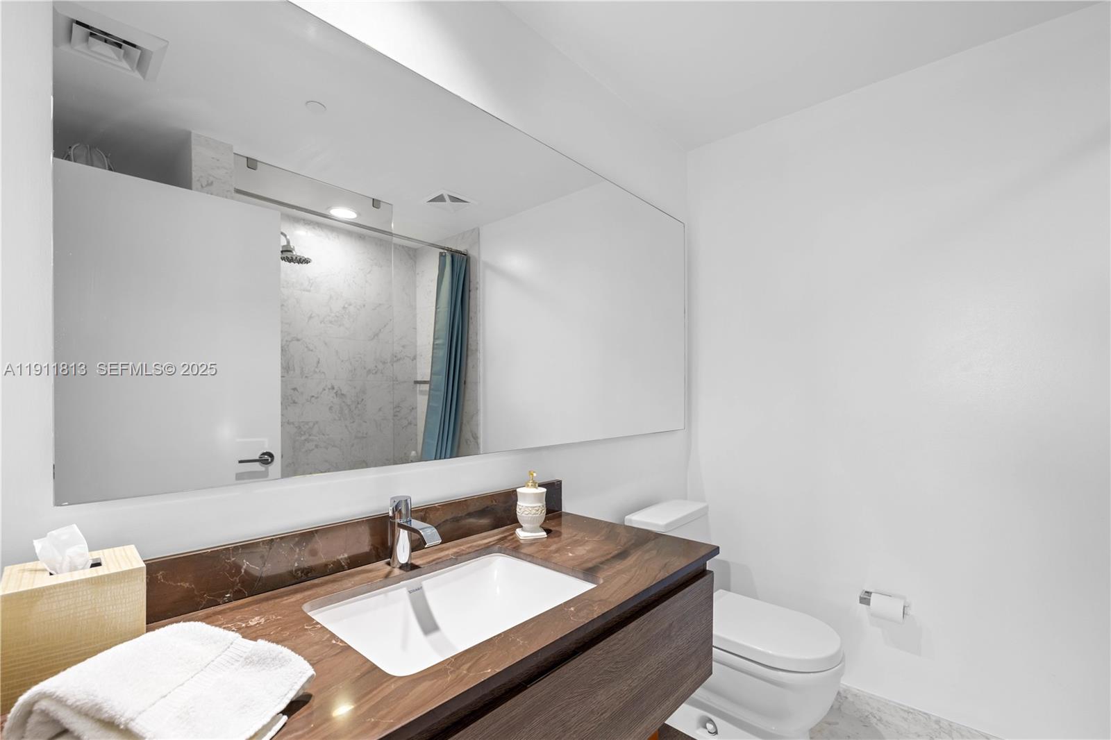 350 E Ocean Dr # 301N