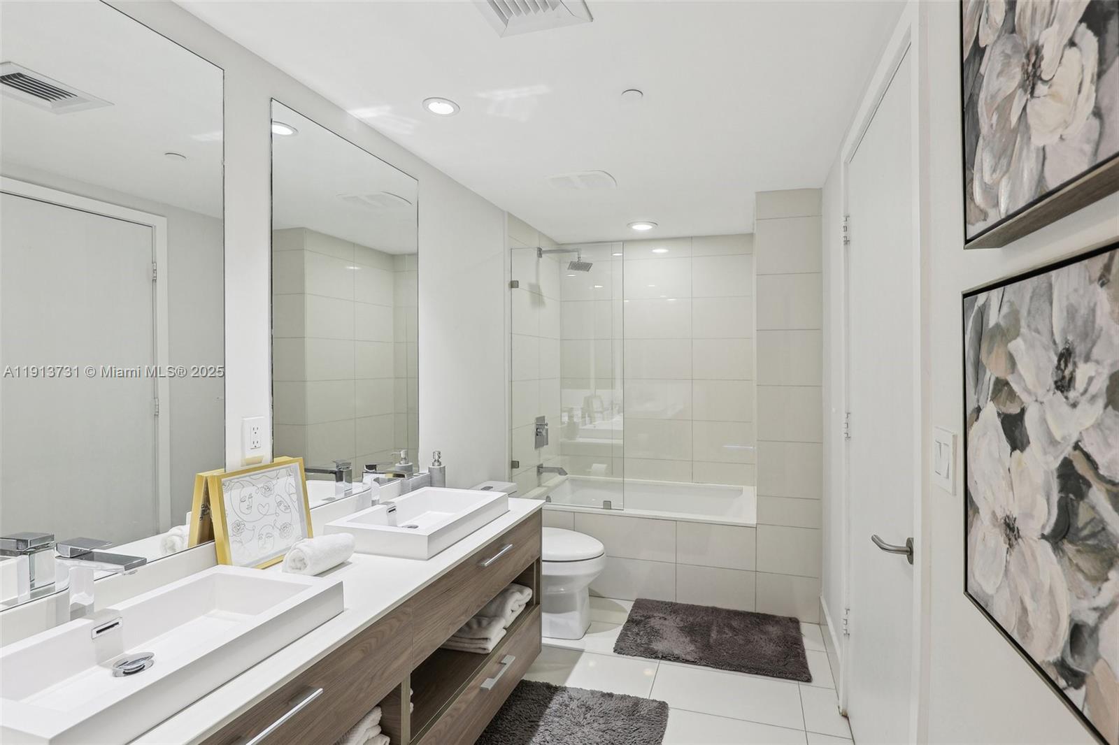 1300 S Miami Ave Unit: 2404