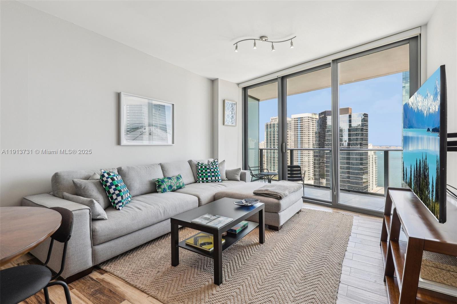 1300 S Miami Ave Unit: 2404