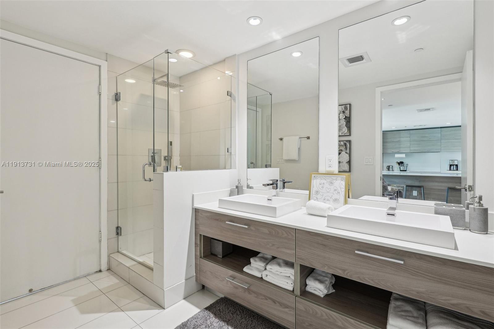 1300 S Miami Ave Unit: 2404