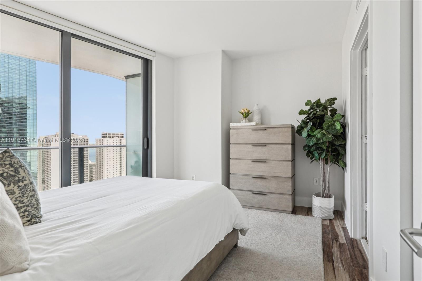 1300 S Miami Ave Unit: 2404