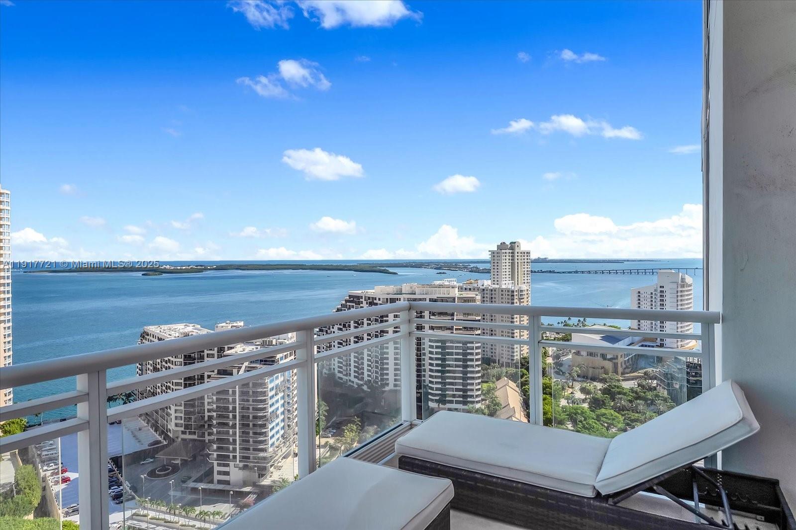 900 Brickell Key Blvd # 2304