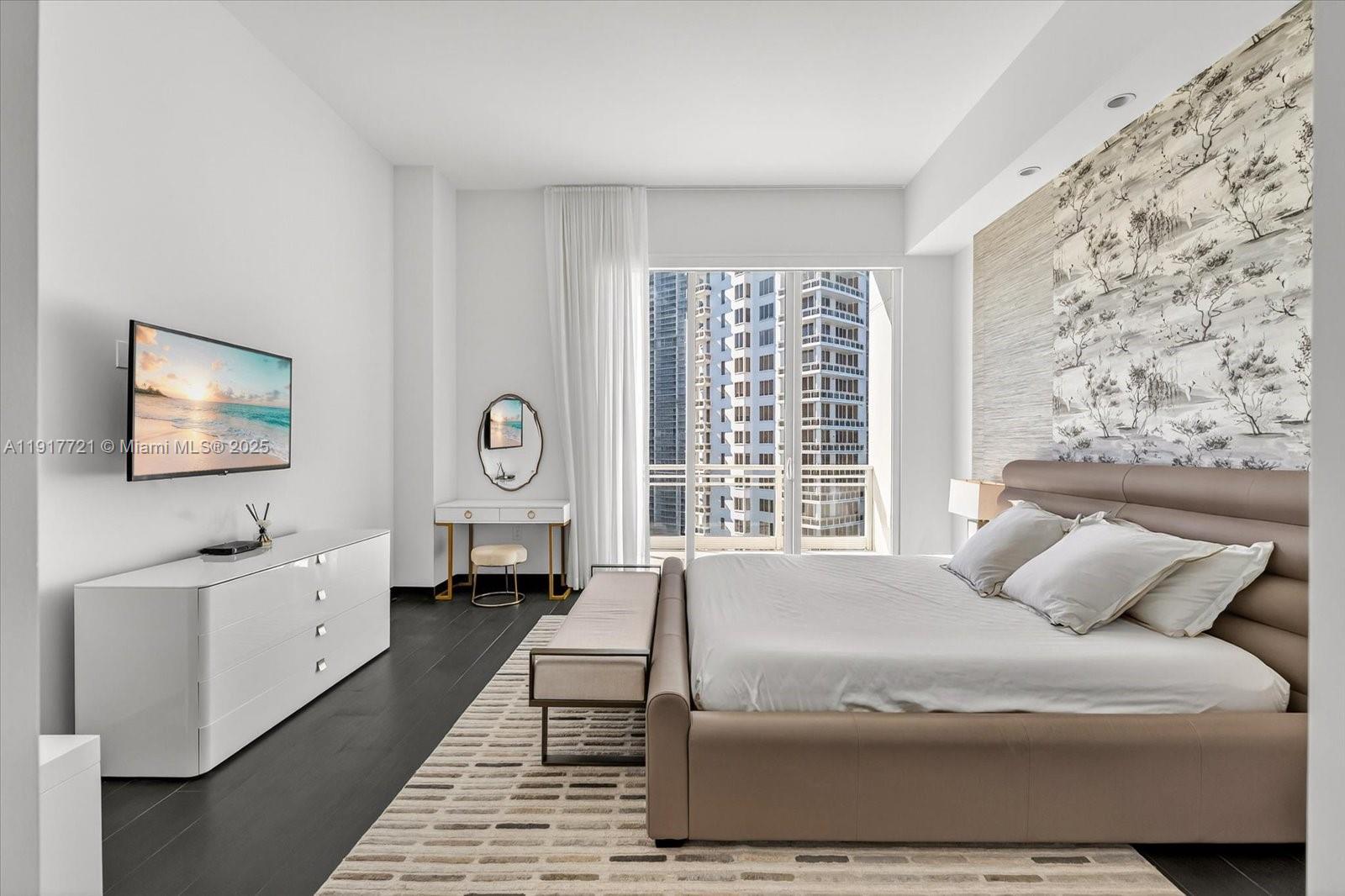 900 Brickell Key Blvd # 2304