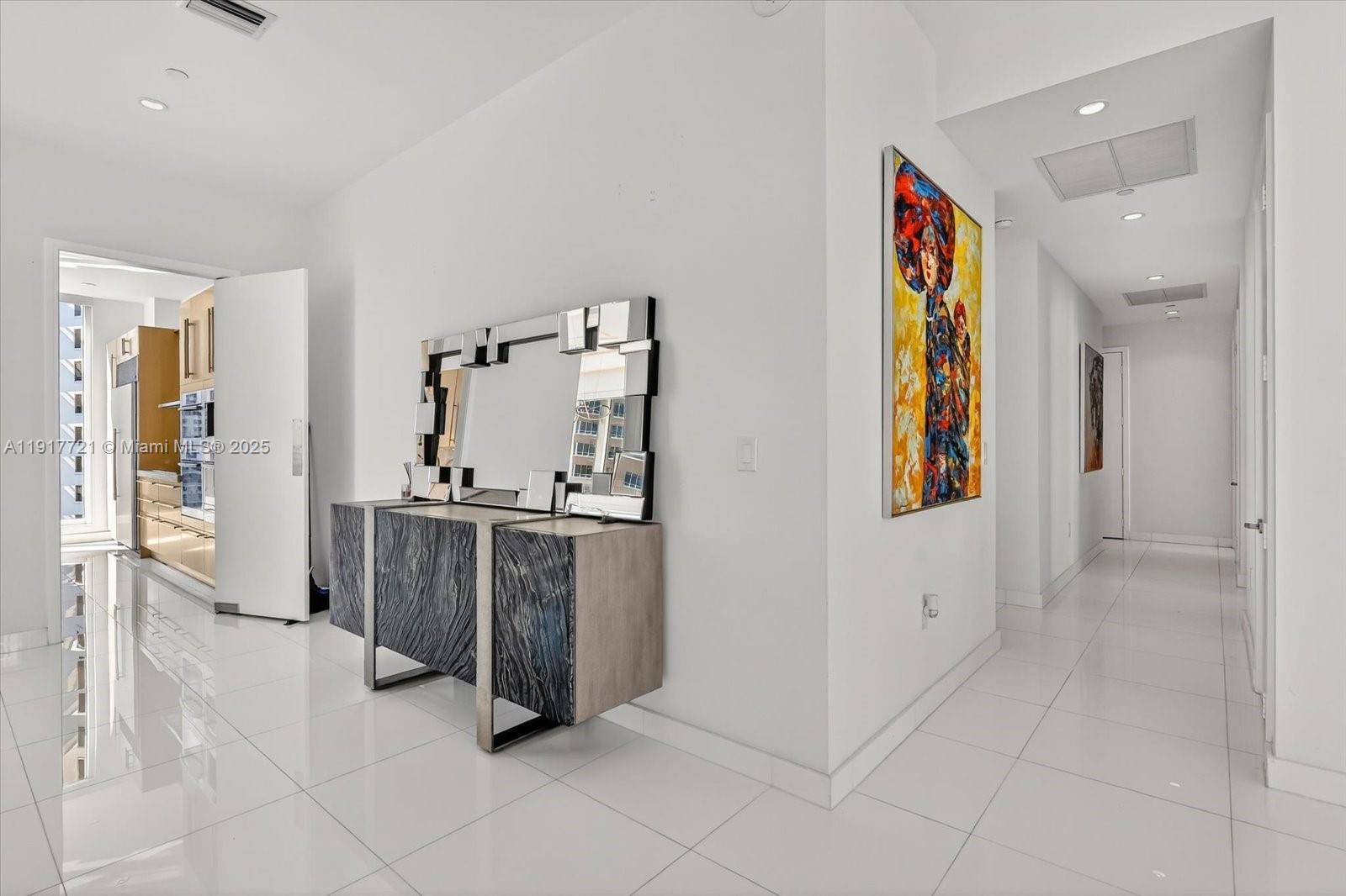 900 Brickell Key Blvd # 2304