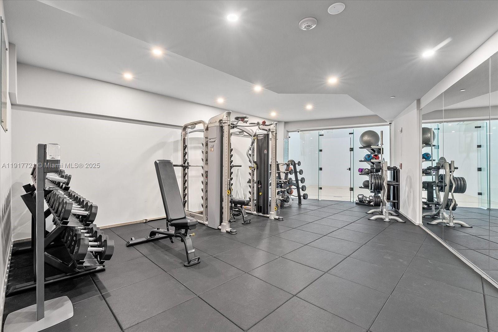 900 Brickell Key Blvd # 2304