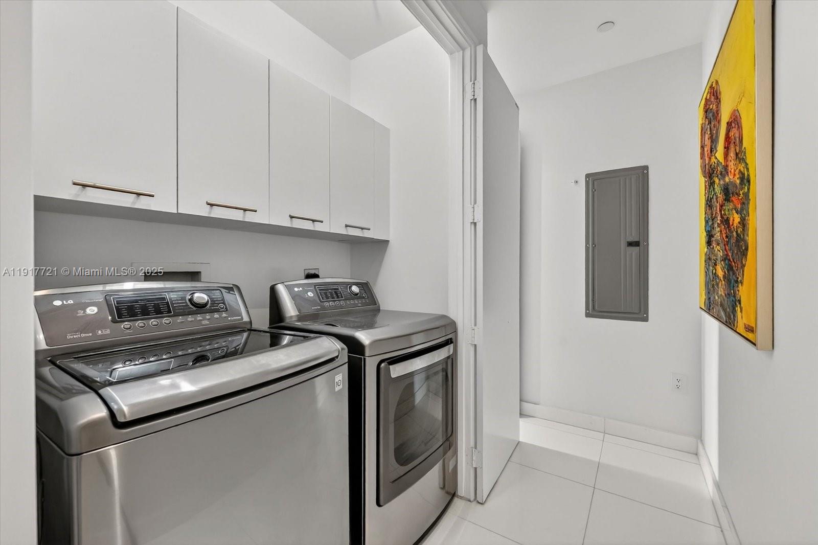 900 Brickell Key Blvd # 2304