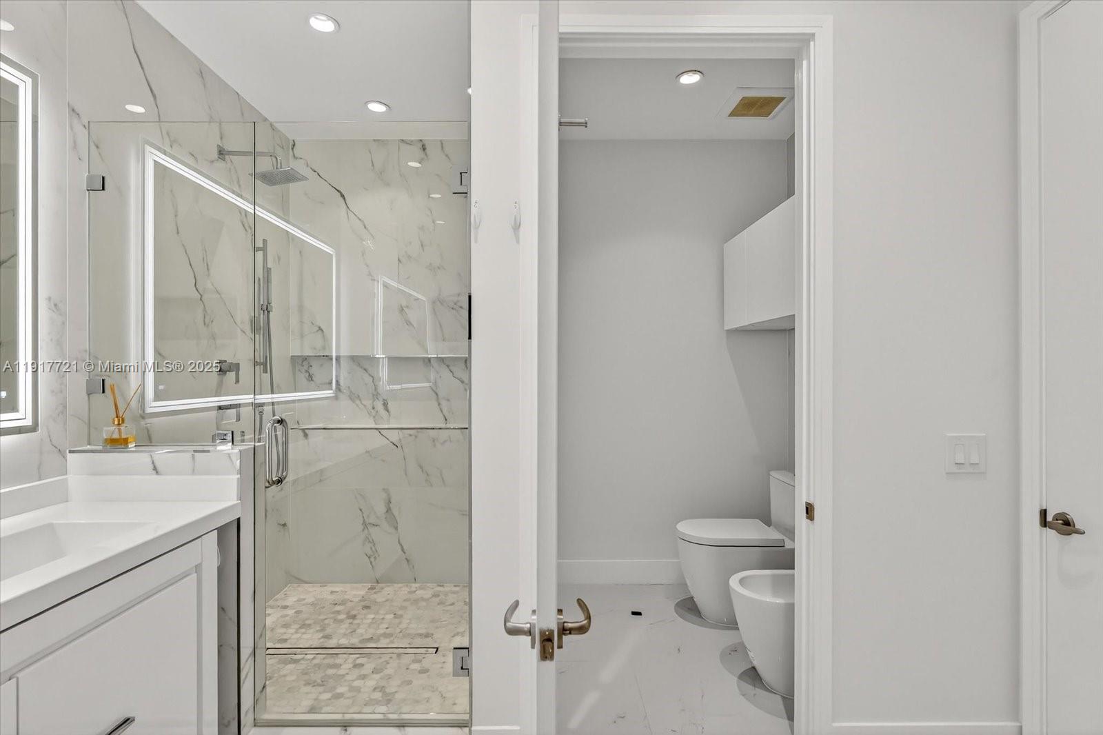 900 Brickell Key Blvd # 2304