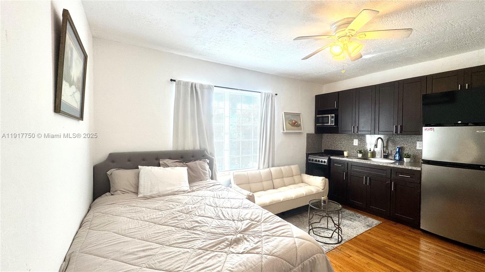 751 Euclid Ave # 3A