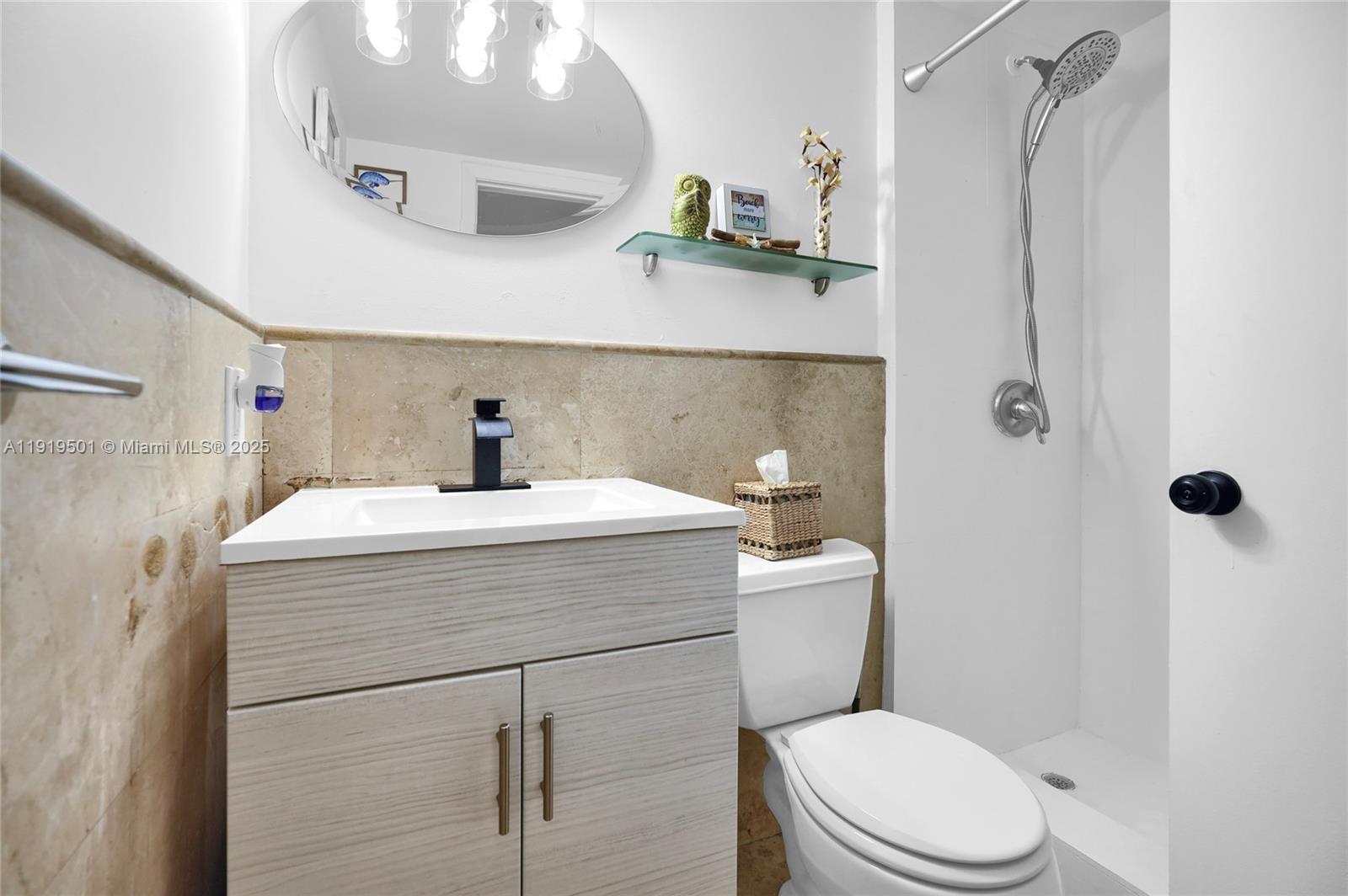 1550 Drexel Ave # 208