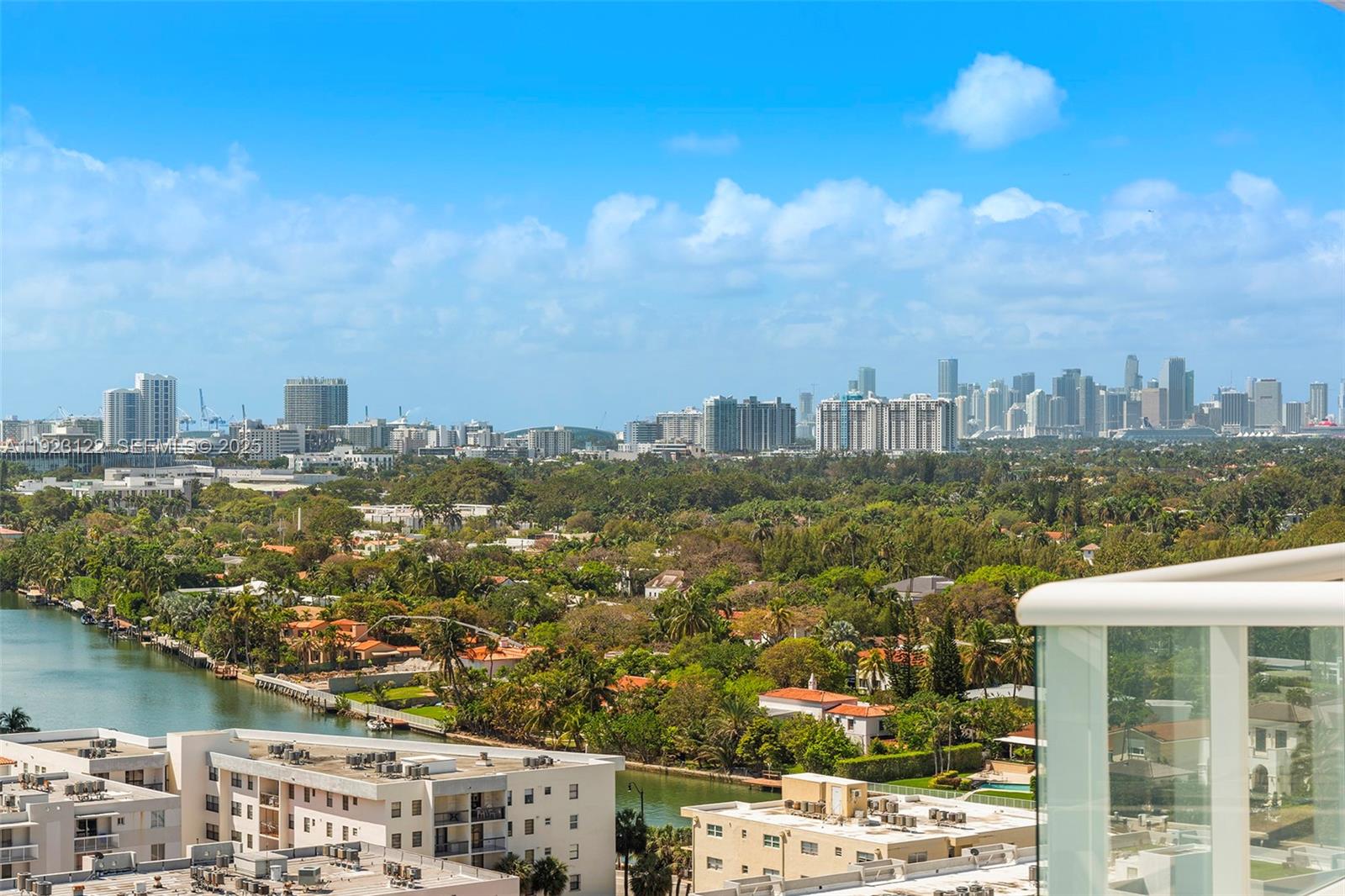 3801 Collins Ave # 1602
