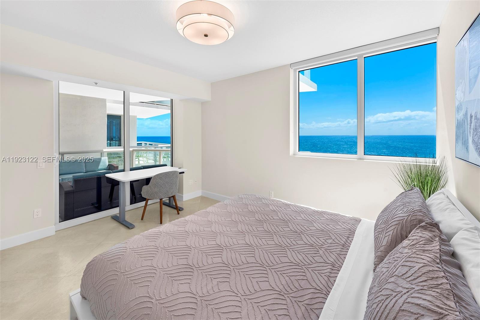 3801 Collins Ave # 1602