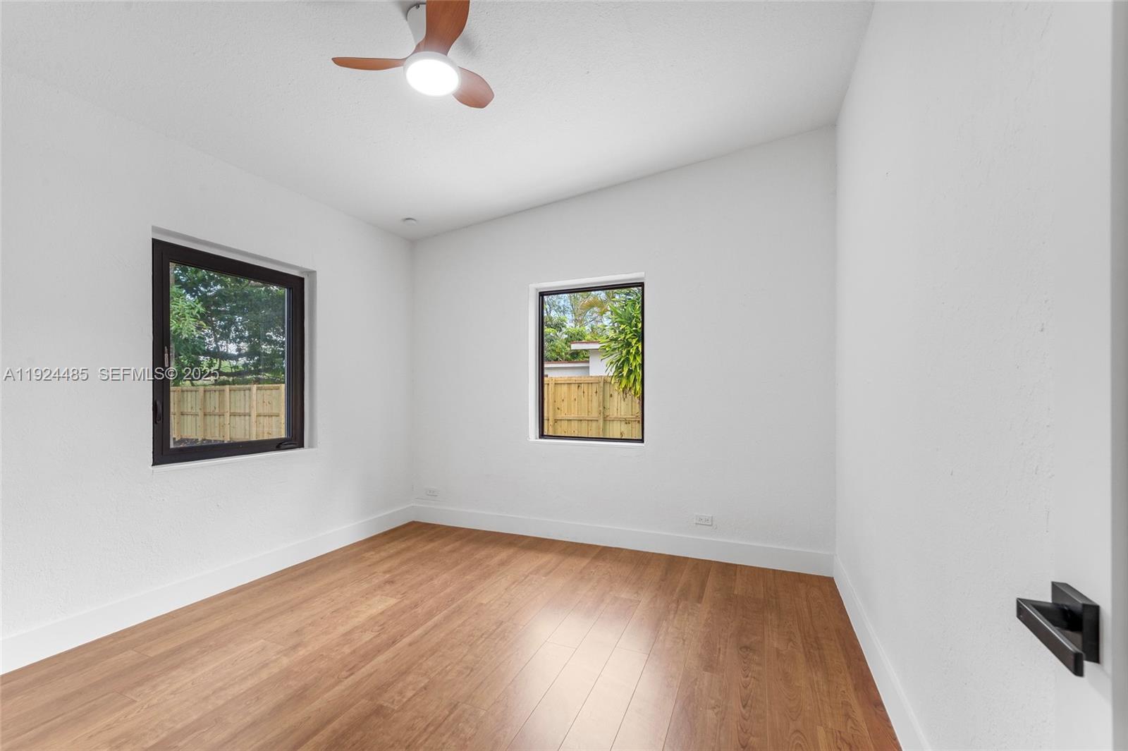 485 NW 132nd St