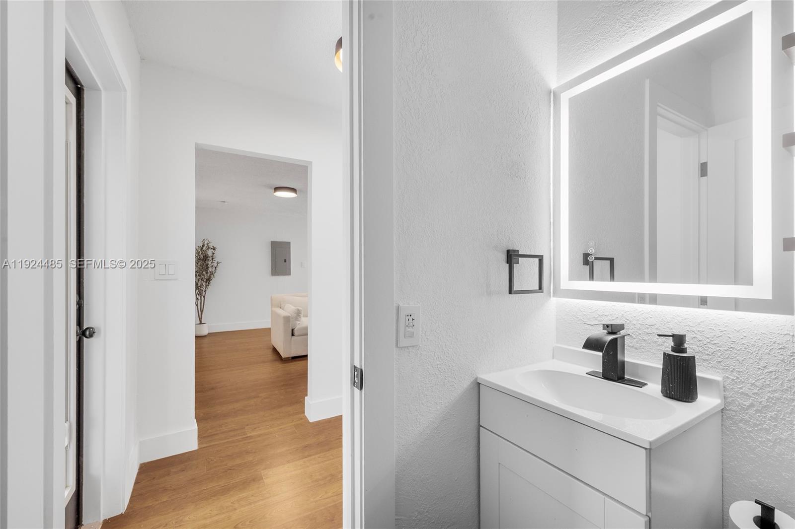 485 NW 132nd St