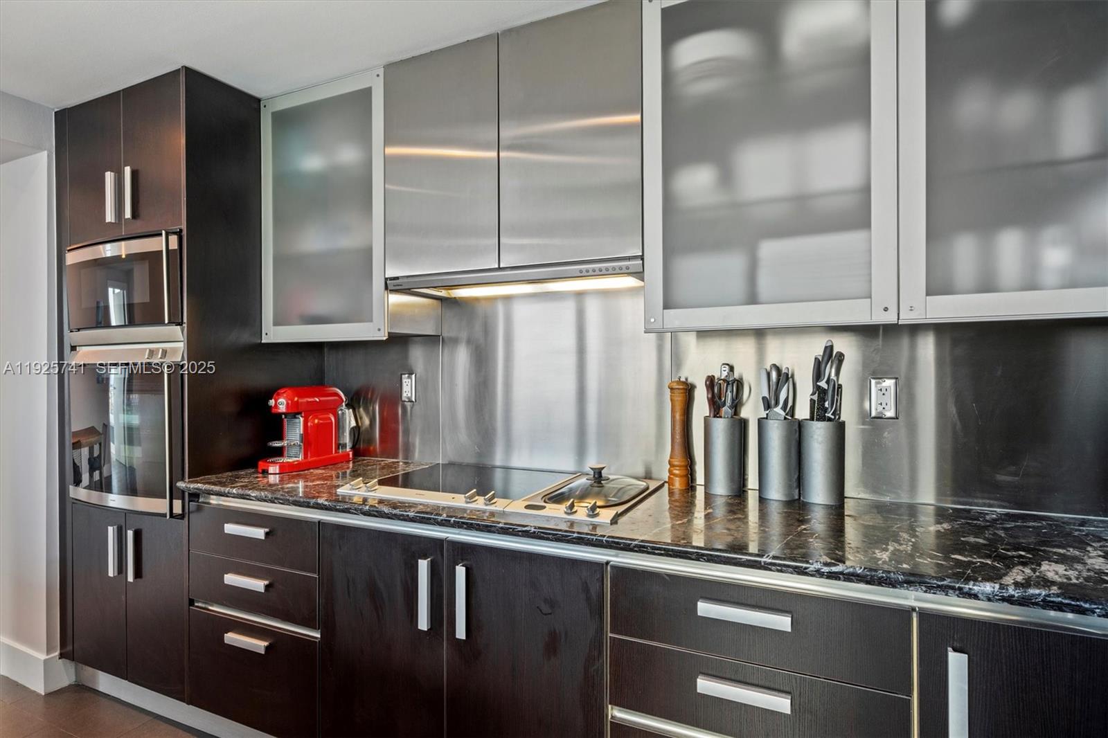 520 West Ave # 1701