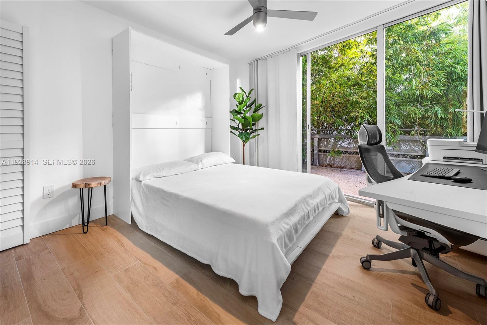 221 Jefferson Ave # 2