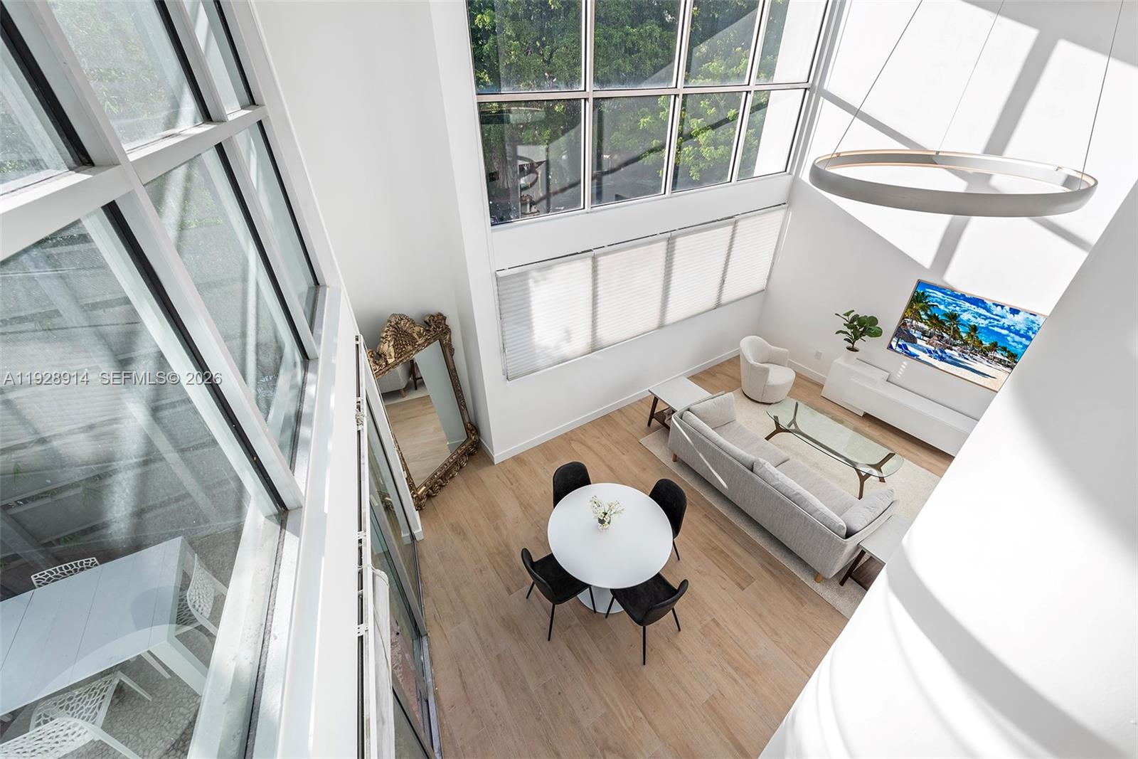 221 Jefferson Ave # 2