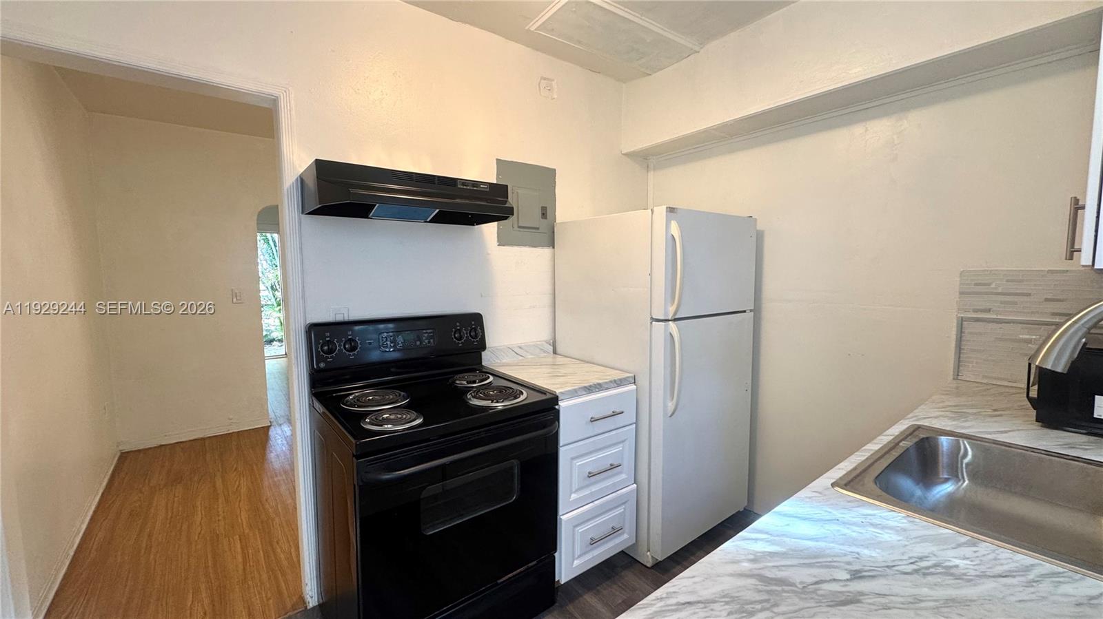 4410 NE 2nd Ave # 4412