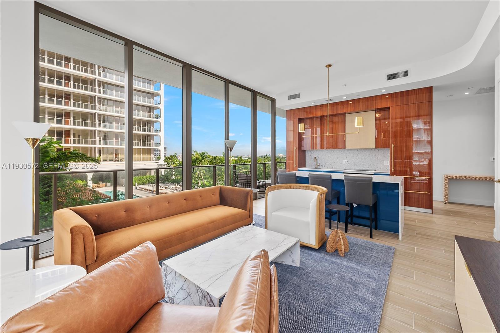 2655 S Bayshore Dr # 909