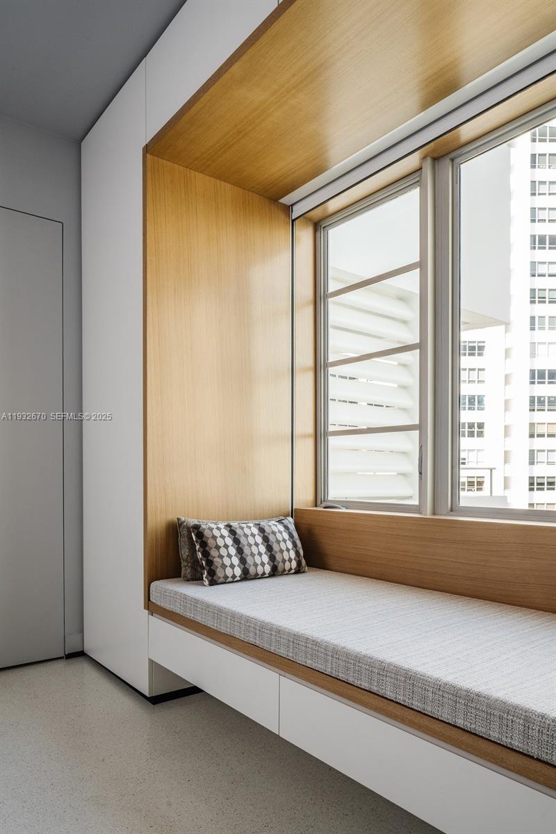 16 Island Ave # 6E