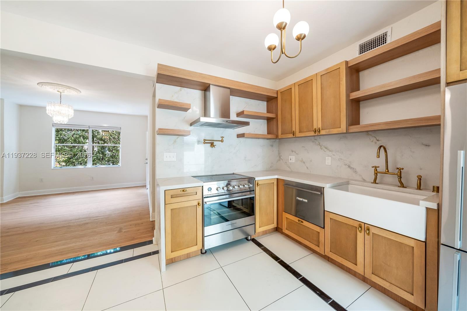 726 Meridian Ave # 3