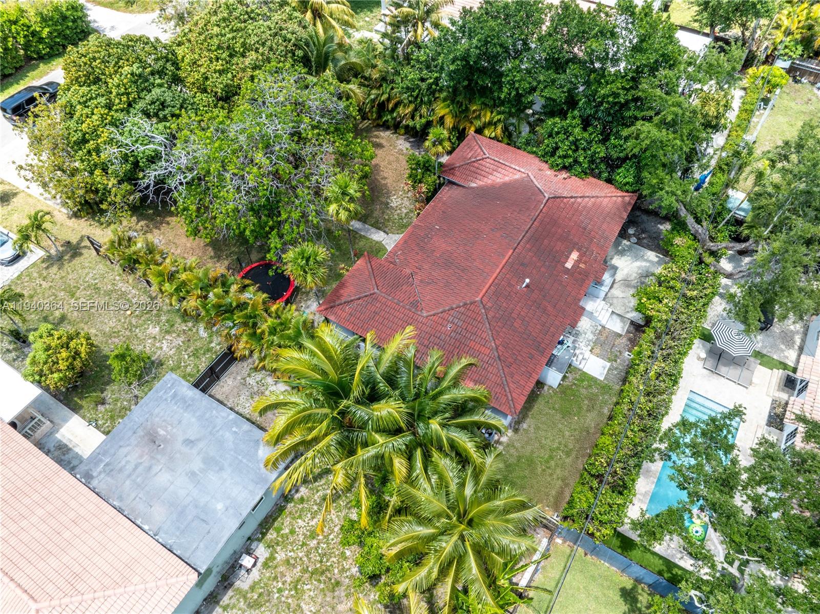11105 NE 9th Ave