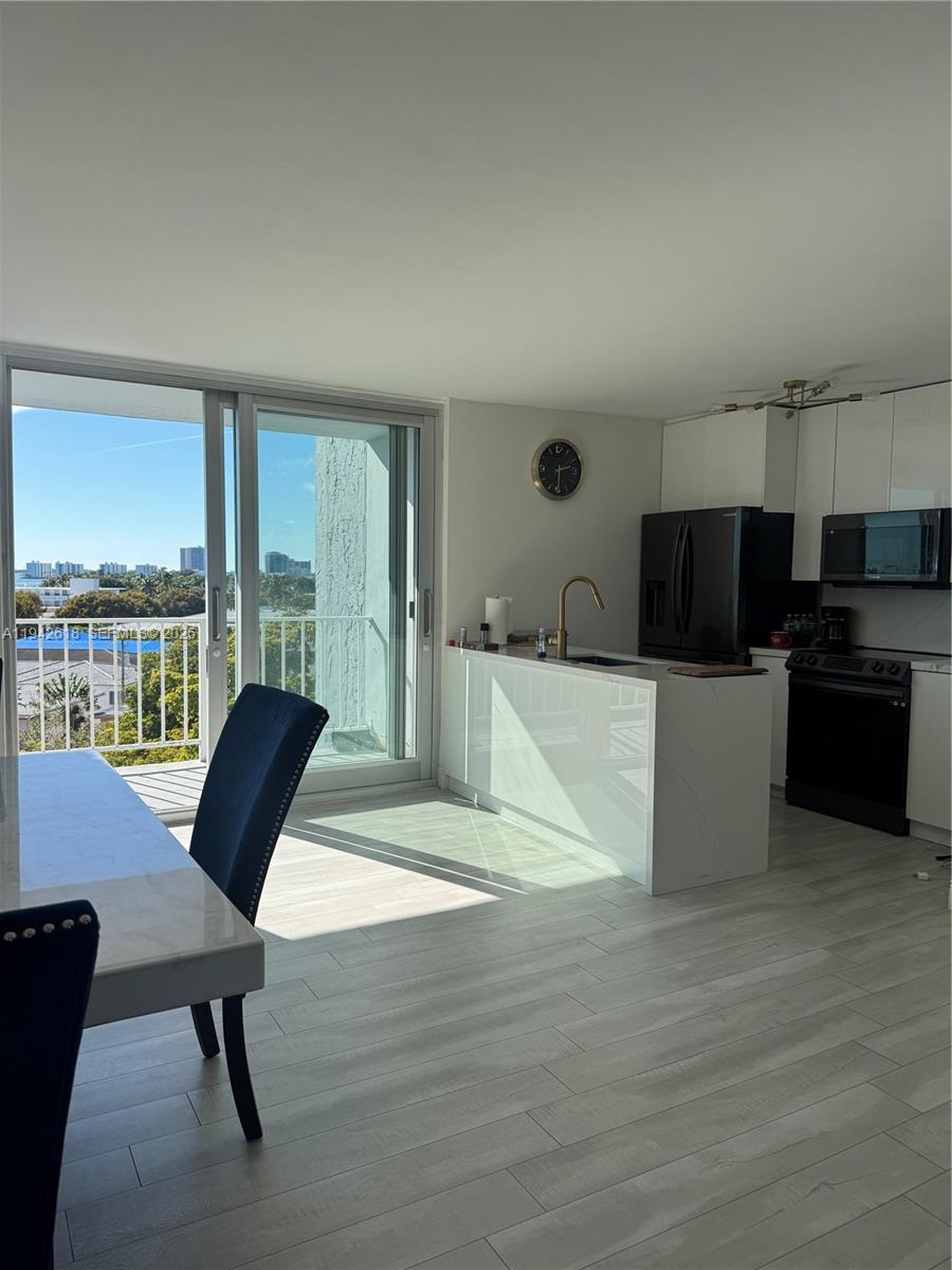 6900 Bay Dr # 6D