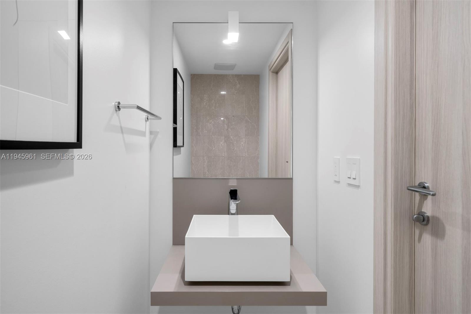 1000 Brickell Plaza # 4809