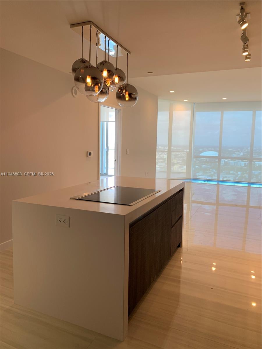 851 NE 1st Ave # 4608