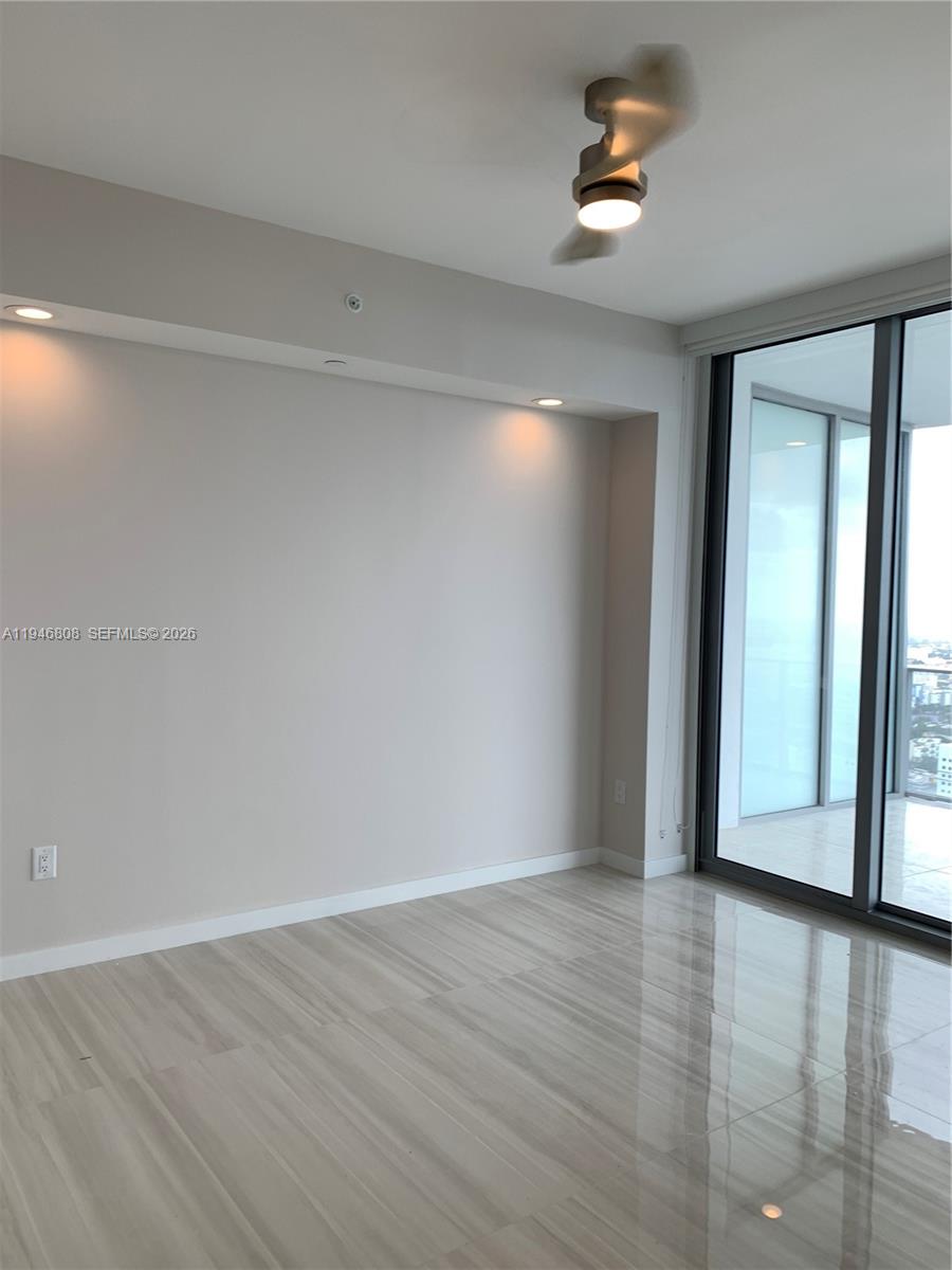 851 NE 1st Ave # 4608