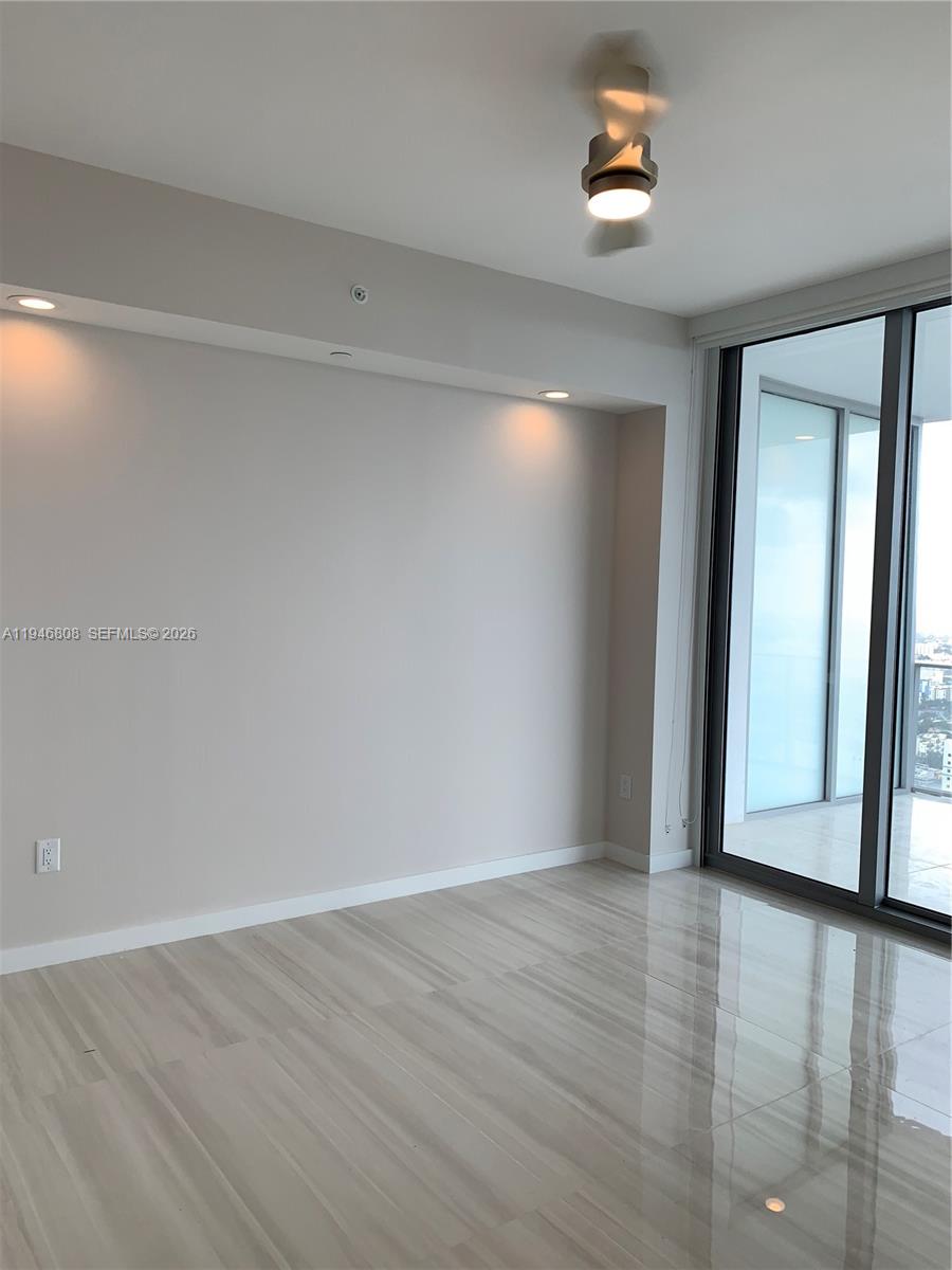 851 NE 1st Ave # 4608