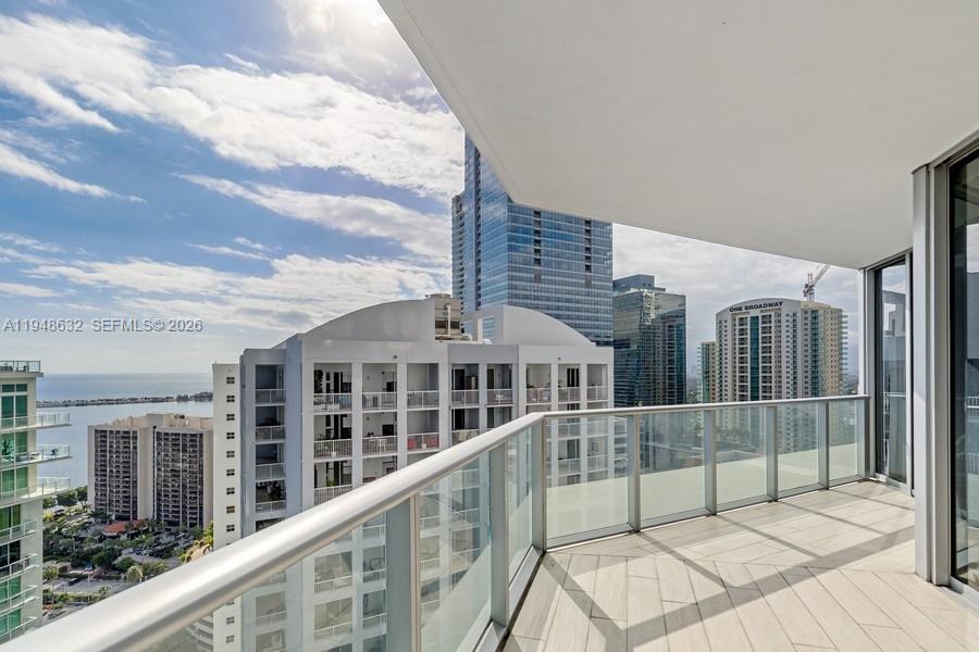 1300 Brickell Bay Dr # 2803
