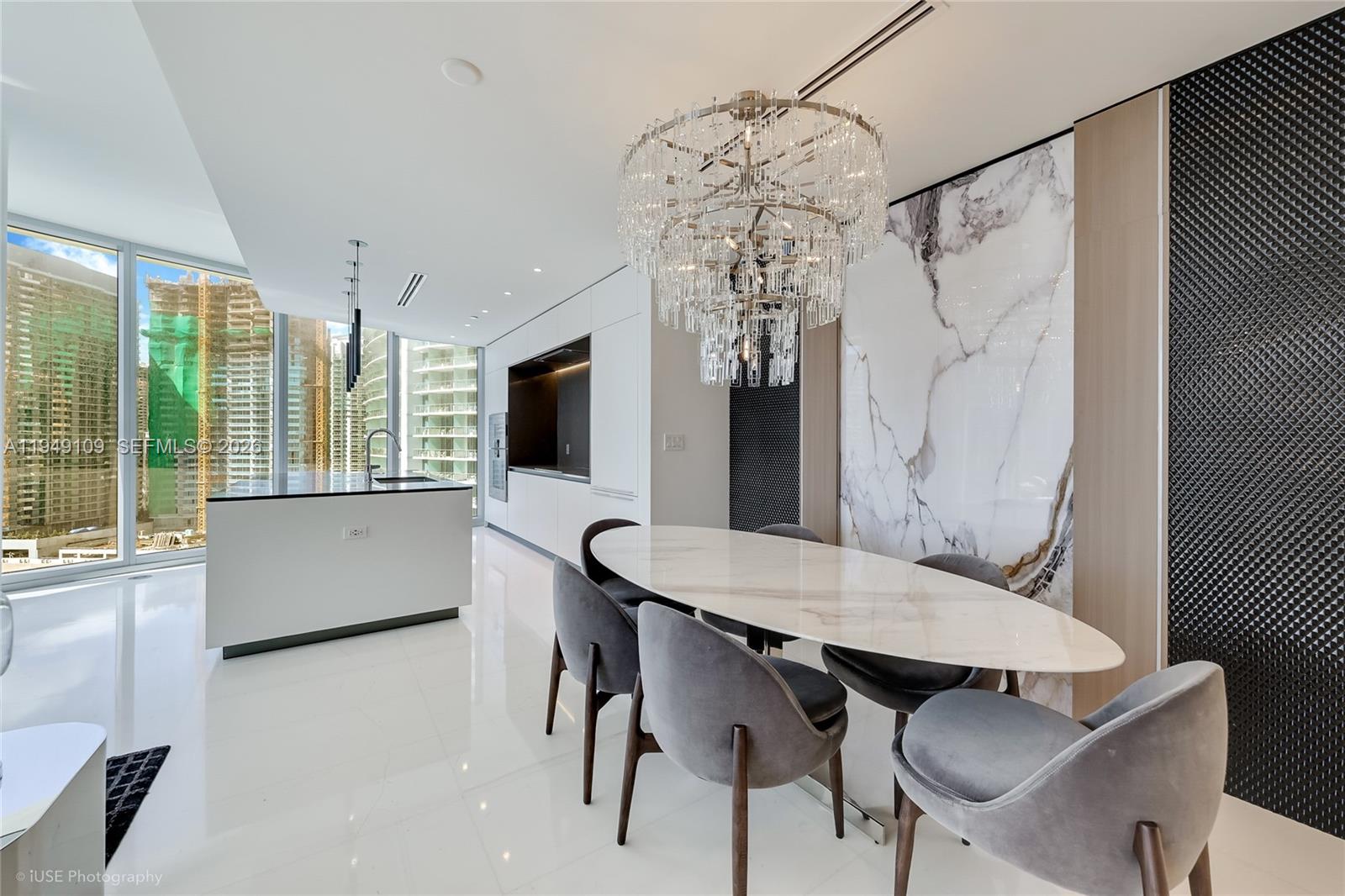 300 Biscayne Boulevard Way # 2307W