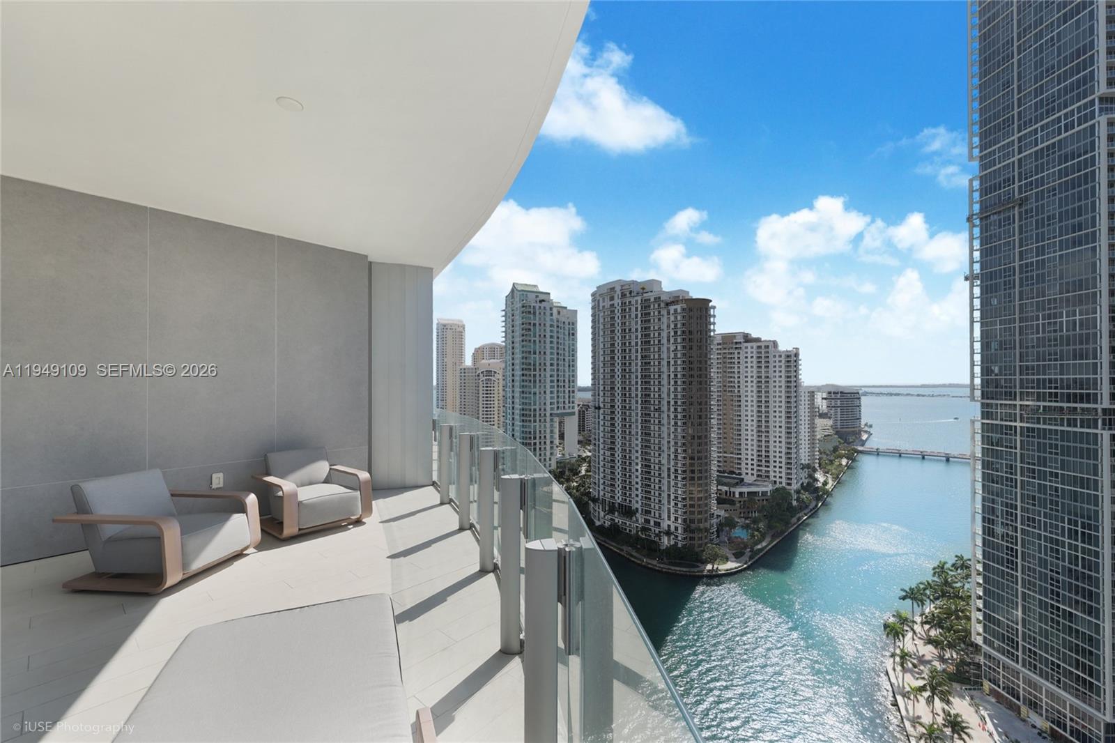300 Biscayne Boulevard Way # 2307W