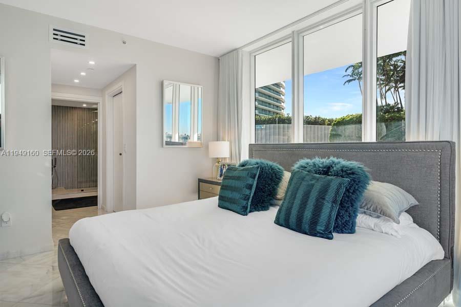 540 West Ave # 411