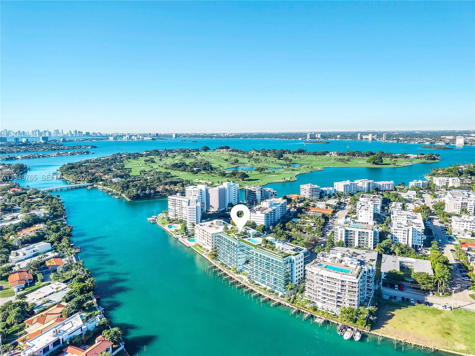 9201 E Bay Harbor Dr Unit: UPH02