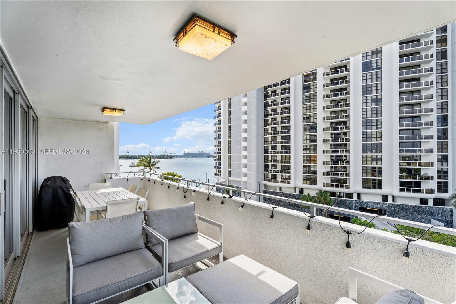 11 Island Ave # 611