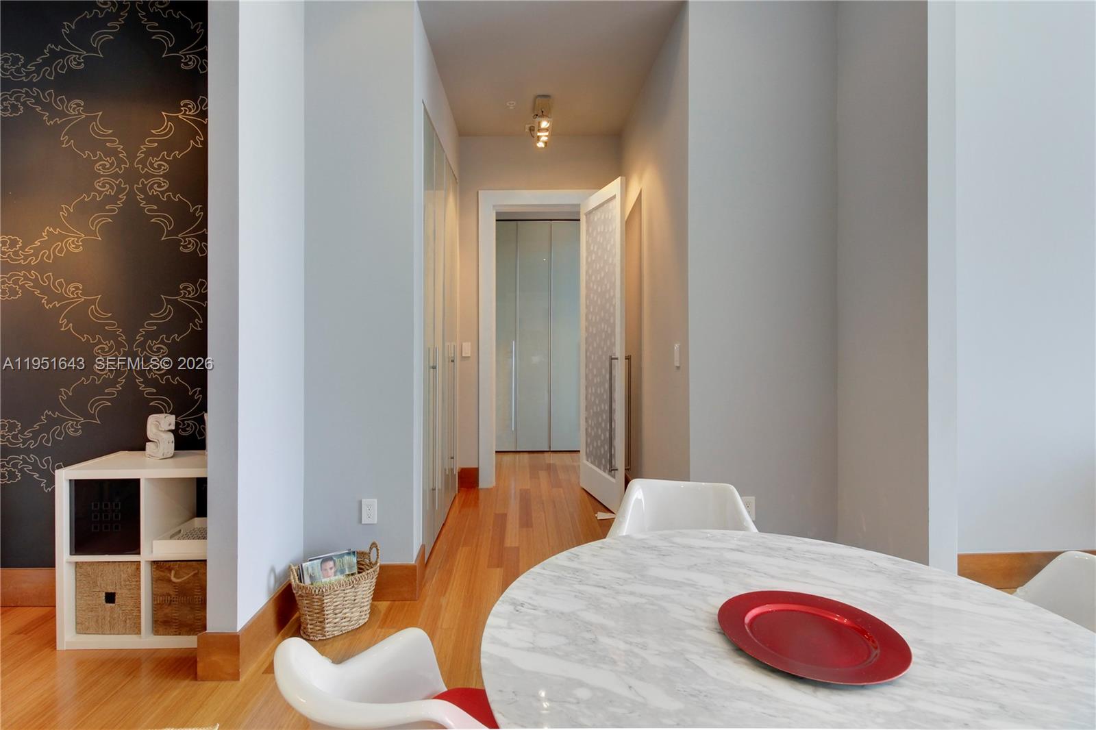 2001 Meridian Ave # 21 Unit: PH-21