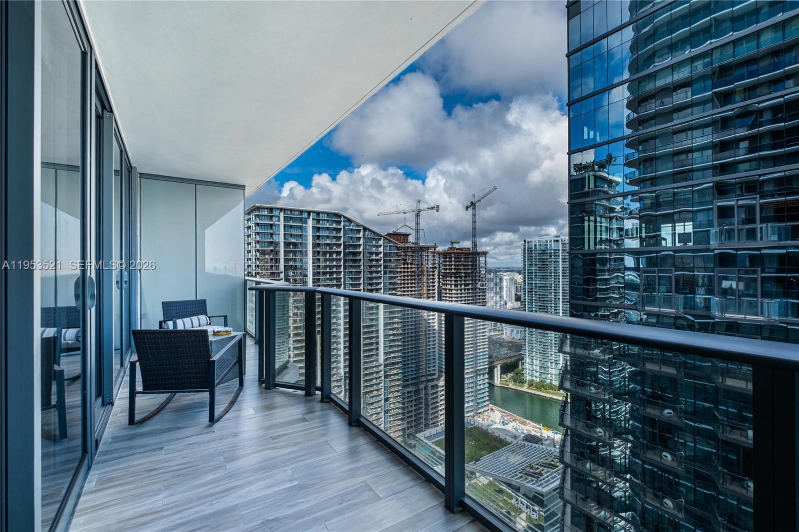 801 S Miami Ave Unit: 4207